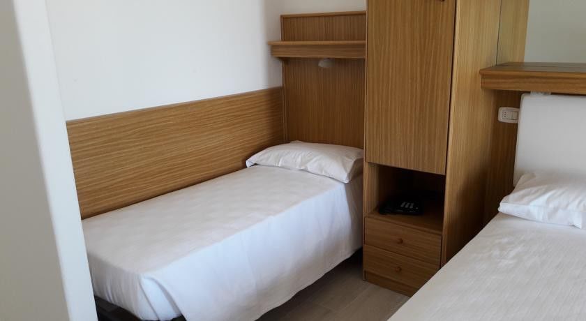Hotel Bellariva Lido di Jesolo Bagian luar foto
