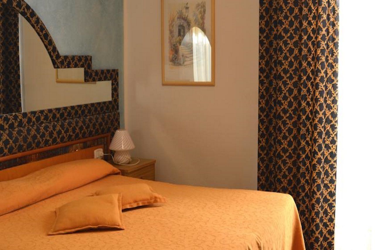 Hotel Bellariva Lido di Jesolo Bagian luar foto